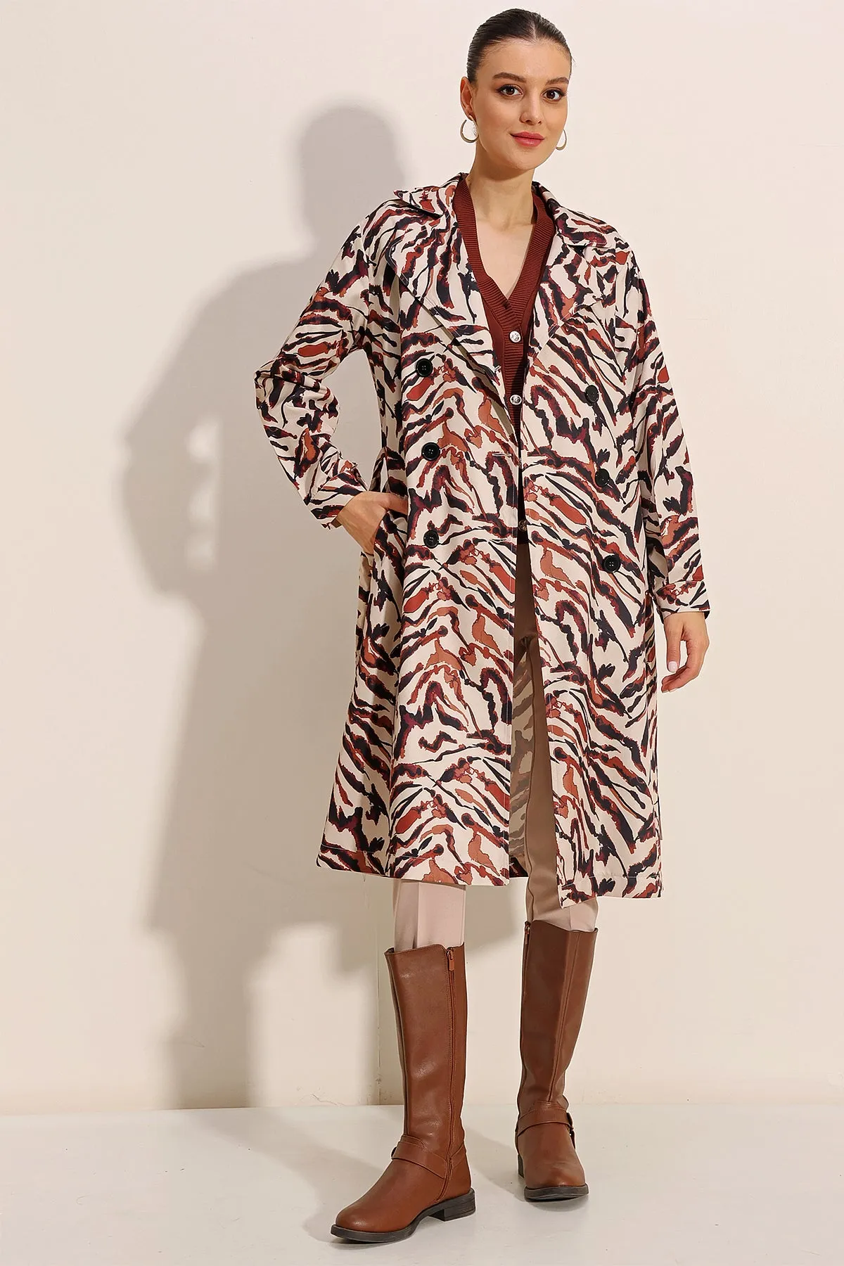 BGD Women Patterned Double Breasted Trench Coat - C. Beige - Avondale