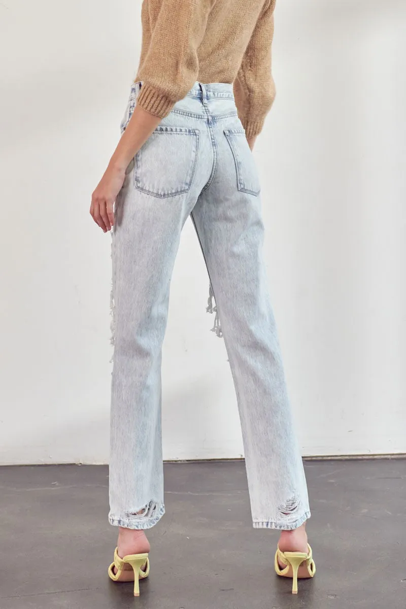 Brooke KanCan Ultra High Rise Light Wash 90's Boyfriend Jeans