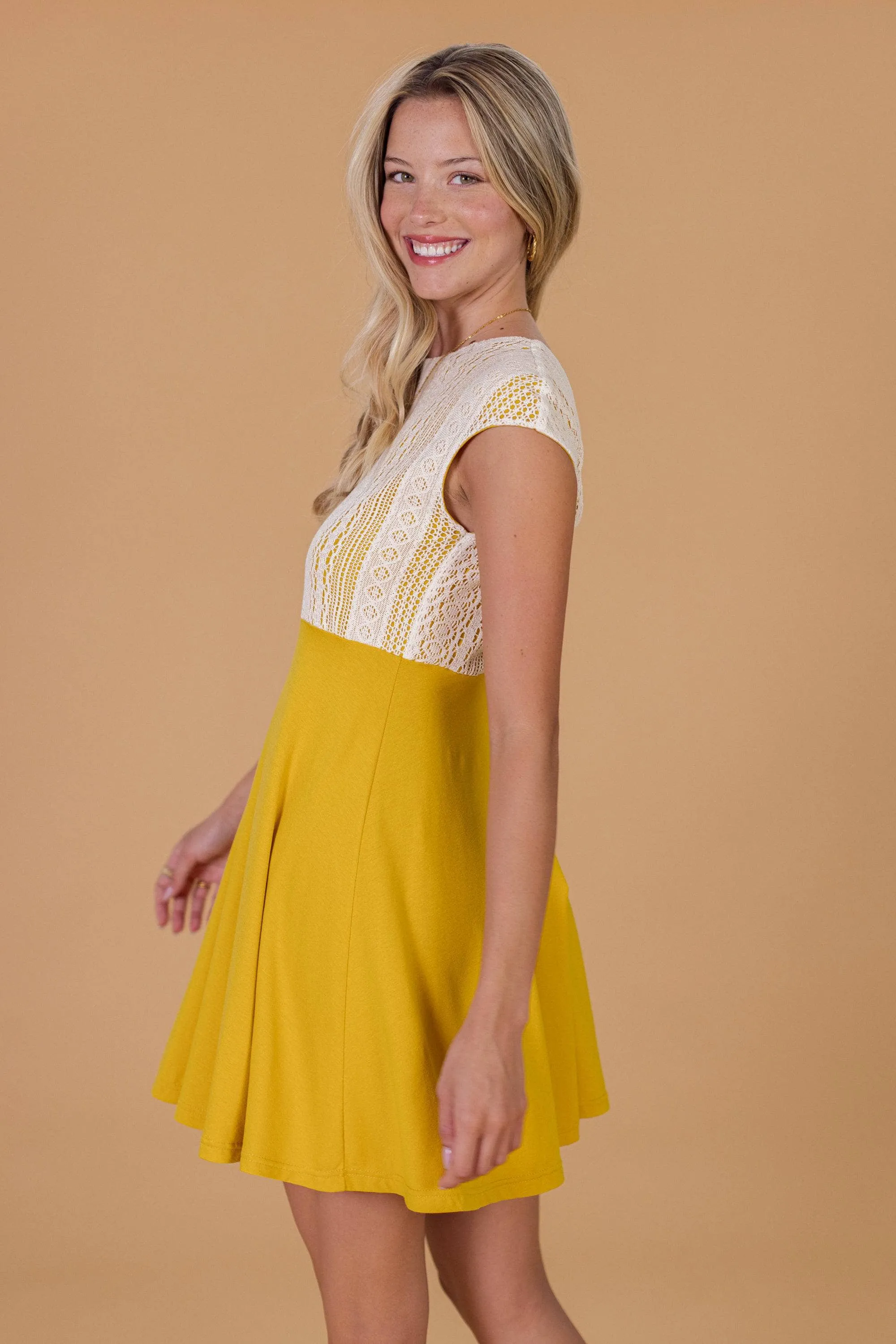 Dress Dylan Mustard