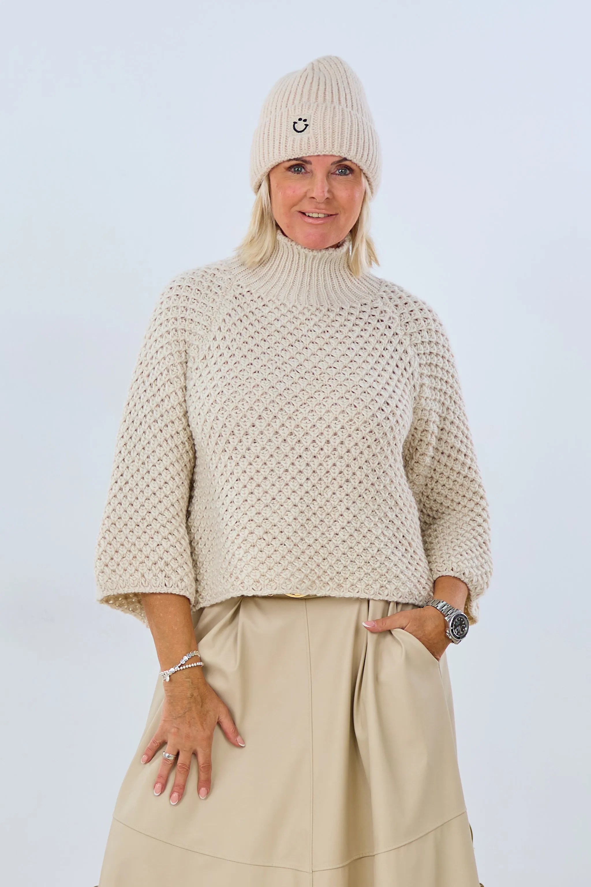 grobgestrickter Pullover mit Turtleneck, beige