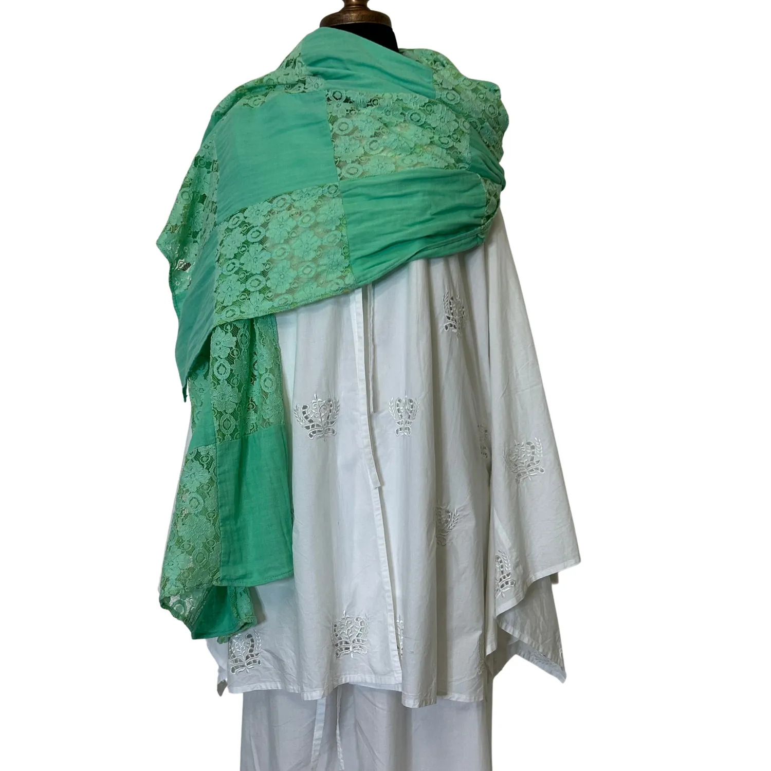 Lisa Luxurious Lace Shawl - Green