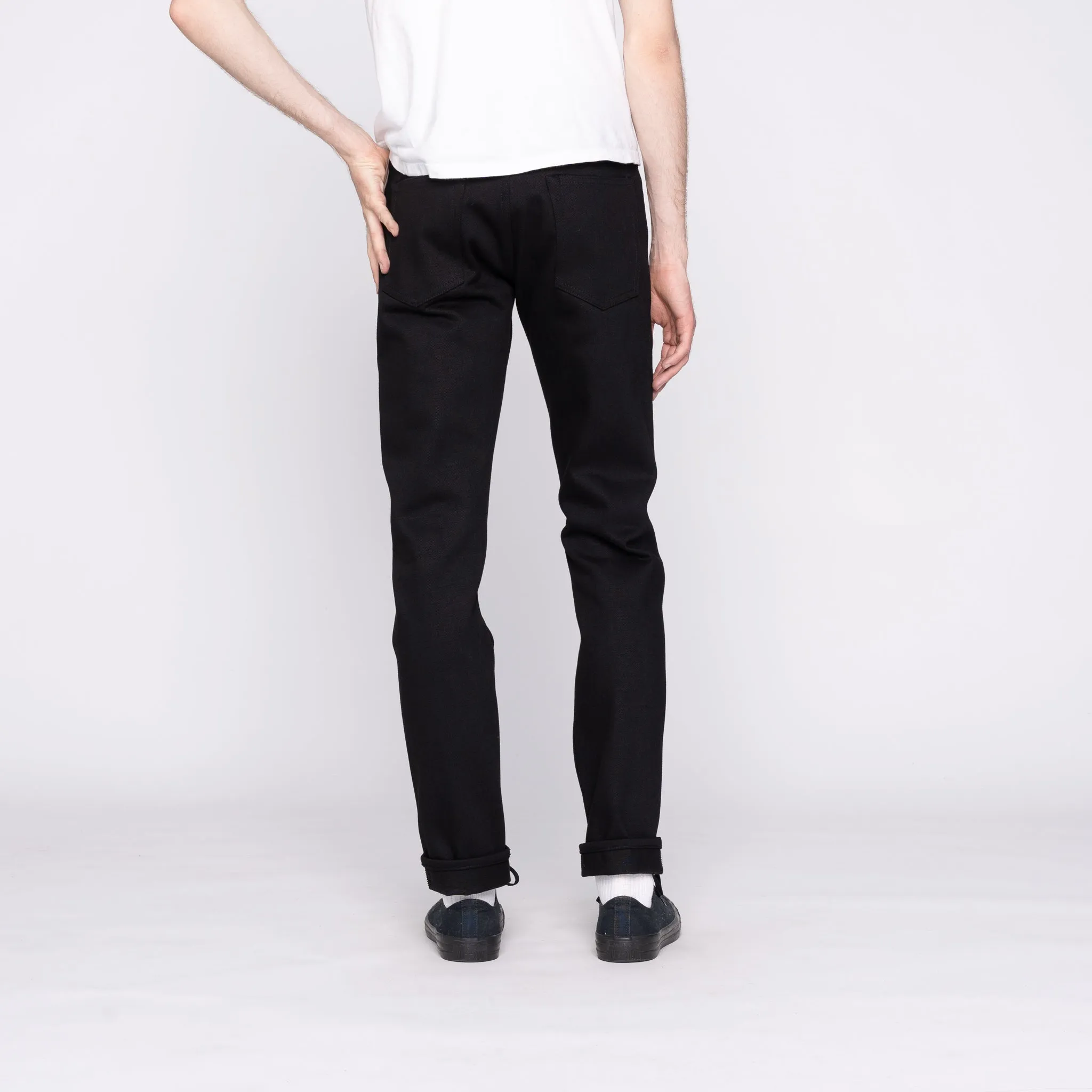 UB242 Tapered Fit - 21oz Heavyweight Solid Black Selvedge